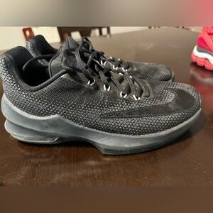 Air Max black shoes size 7